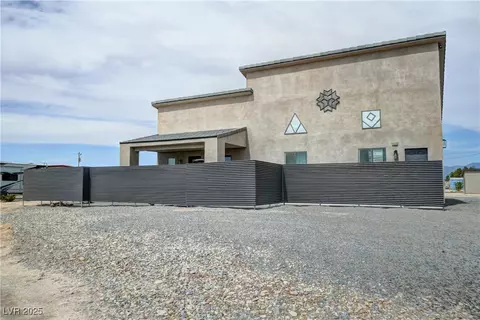4830 E Comanche Dr, Pahrump, NV 89061