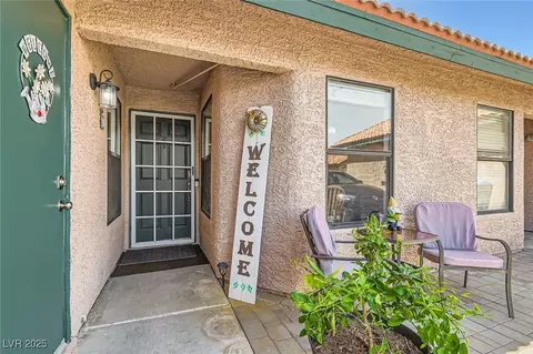 209 Crosswind Way, Las Vegas, NV 89145