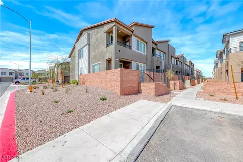 1540 Eva Crossing Pl, Henderson, NV 89002