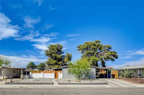 5422 N Sir Richard Dr, Las Vegas, NV 89110