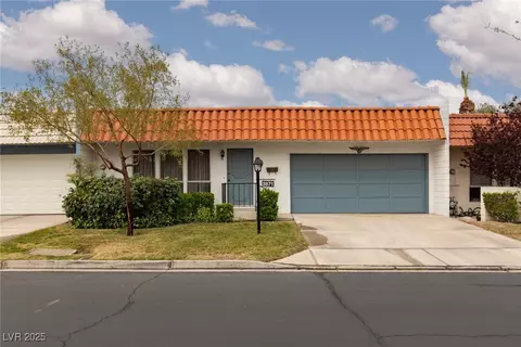 3871 Sinclair St, Las Vegas, NV 89121