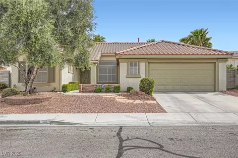 1633 Broken Feather Dr, North Las Vegas, NV 89031