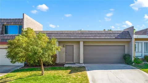 3371 Royce Ct, Las Vegas, NV 89121