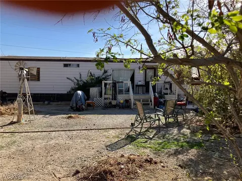 7830 Wildhorse Rd, Pahrump, NV 89060
