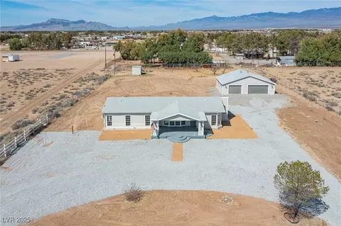 240 Hallsway St, Pahrump, NV 89048