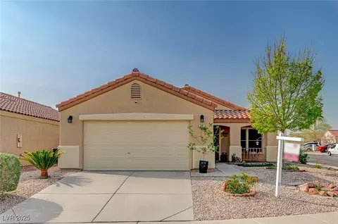 713 Salt Flats Cir, Henderson, NV 89011