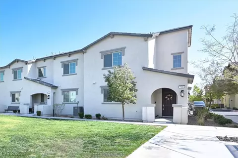 788 Grand Country Ave, North Las Vegas, NV 89086