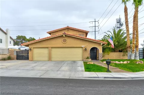 8504 Soneto Ln, Las Vegas, NV 89117