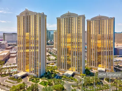 135 E Harmon Ave #3704, Las Vegas, NV 89109