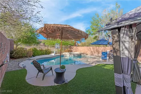 2504 Courlan Dr, North Las Vegas, NV 89084
