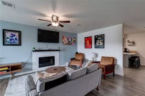 117 Saint Albans Ct, Henderson, NV 89015