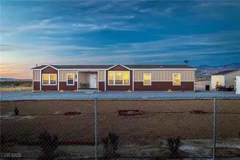 6220 E H S Ln, Pahrump, NV 89061