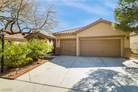 10576 Refugio St, Las Vegas, NV 89141