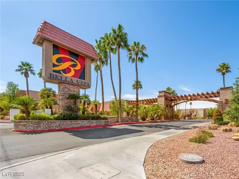 5339 Indian River Dr #281, Las Vegas, NV 89103