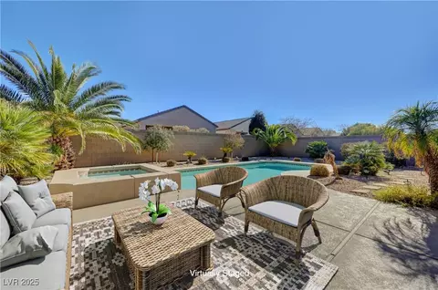 2470 Lothian St, Henderson, NV 89044