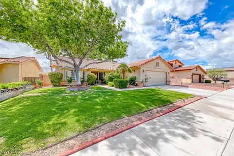 7533 Grenfell Dr, Las Vegas, NV 89129