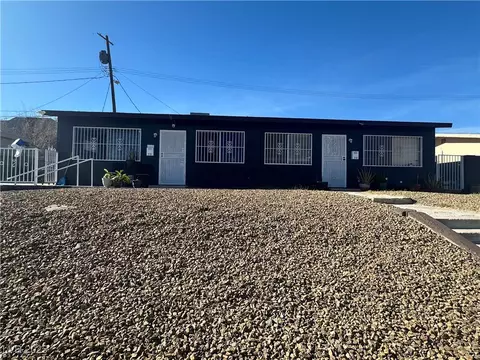 713 N 14th St, Las Vegas, NV 89101