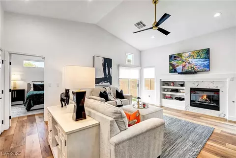 228 Mchenry St, Las Vegas, NV 89144