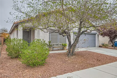 5012 Naff Ridge Dr, Las Vegas, NV 89131