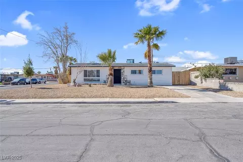 4825 Randall Dr, Las Vegas, NV 89122