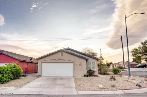 4065 Petya St, Las Vegas, NV 89115