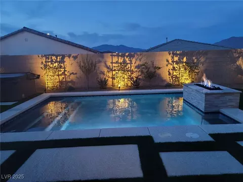 9974 Petroglyph Canyon Ave, Las Vegas, NV 89166