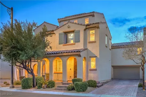 6643 Rego Park Ct, Las Vegas, NV 89166