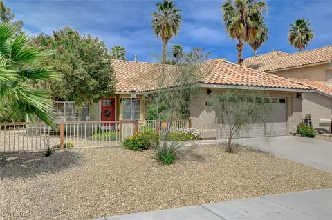 257 Helmsdale Dr, Henderson, NV 89014