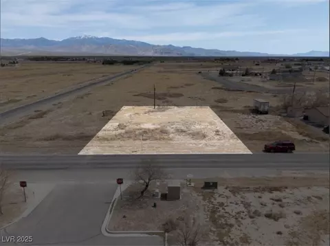 1581 S Highland Ave, Pahrump, NV 89048