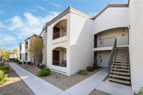 950 Seven Hills Dr #2917, Henderson, NV 89052