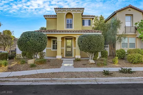 2020 Self Portrait St, Henderson, NV 89044
