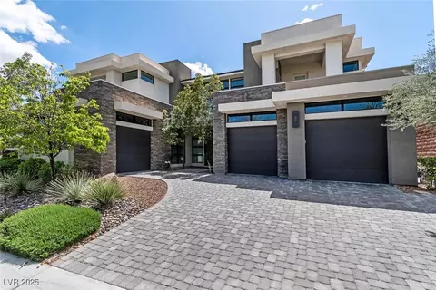 29 Owl Ridge Ct, Las Vegas, NV 89135