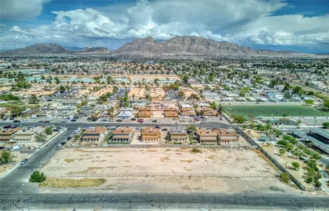 1405 N Sandhill Rd #2, Las Vegas, NV 89110