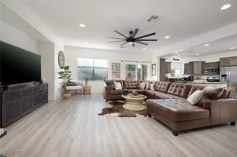 11913 Alava Ave, Las Vegas, NV 89138