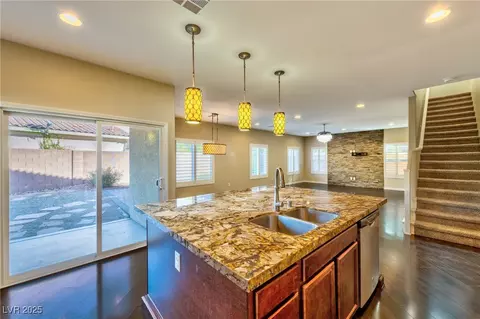 2847 Gables Vale Ct, Las Vegas, NV 89121