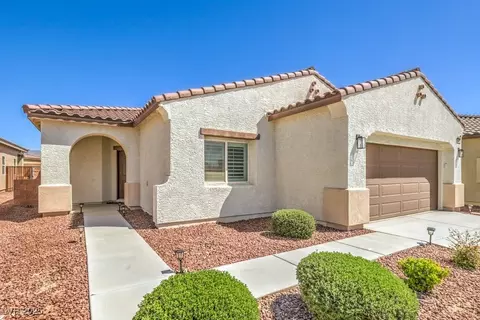 5565 E San Pietro Dr, Pahrump, NV 89061