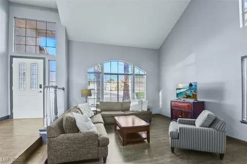 9709 Terrace Green Ave, Las Vegas, NV 89117
