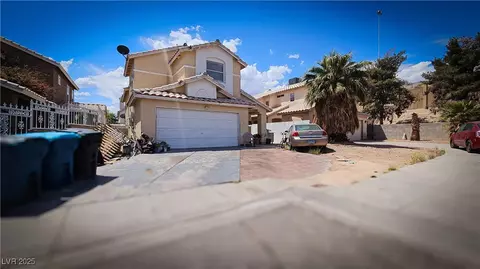 3871 Sir Bret Ct, Las Vegas, NV 89104
