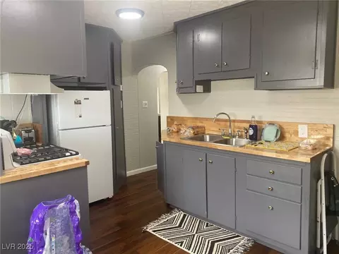 Kitchen - 370 Parker Ave, Ely, NV 89301 photo 1 of 1