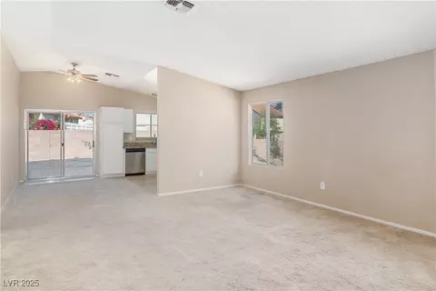 1775 Esteban Ave, Laughlin, NV 89029 photo 3