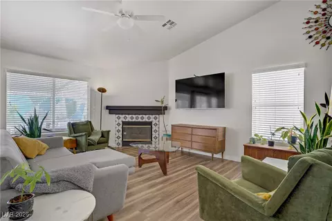 1830 Ginger Blossom Ave, North Las Vegas, NV 89031