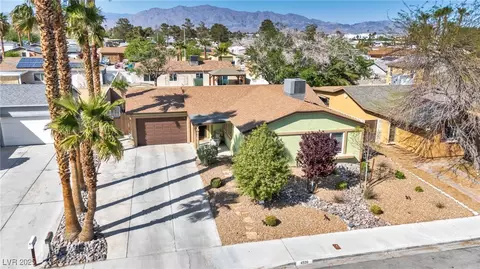 6520 Ouida Way, Las Vegas, NV 89108