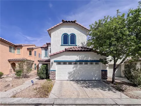 5664 Dawn Falls St, Las Vegas, NV 89148