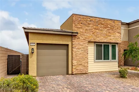 8242 Vino Merlot Ave, Las Vegas, NV 89113