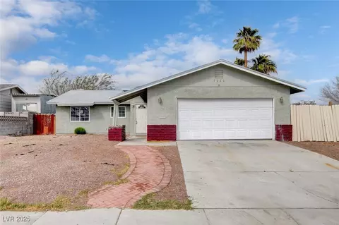 5620 Pinecone Pl, Las Vegas, NV 89108