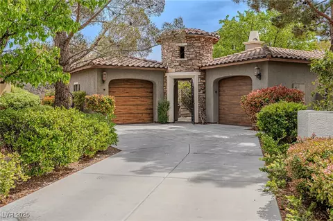 11814 Canons Brook Dr, Las Vegas, NV 89141