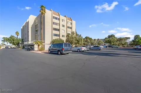 725 N Royal Crest Cir #246, Las Vegas, NV 89169