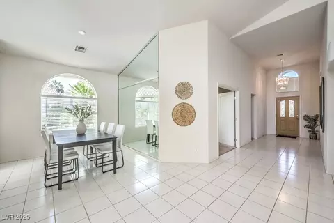 2128 Eaglepath Cir, Henderson, NV 89074 photo 8