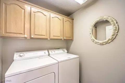 2128 Eaglepath Cir, Henderson, NV 89074 photo 29