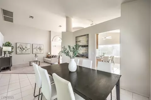2128 Eaglepath Cir, Henderson, NV 89074 photo 10